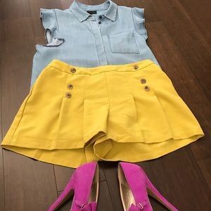 High waisted pea green shorts